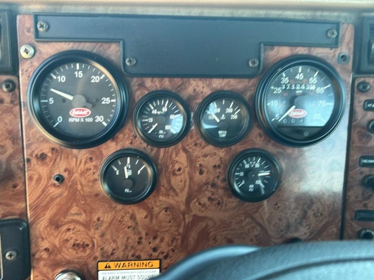 #1962-•-2006-peterbilt-pb340-semi-truck*-image-34