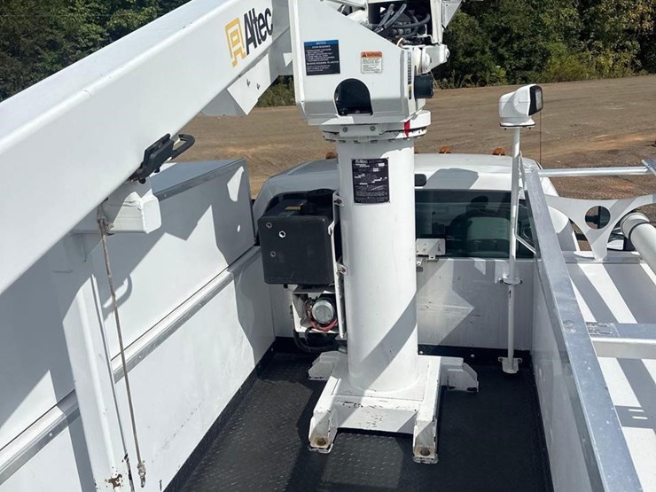 2016-altec-at235-image-22