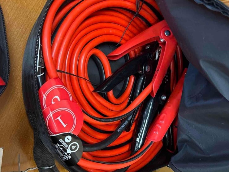 unused-4-gauge-25'-jumper-cables-image-2