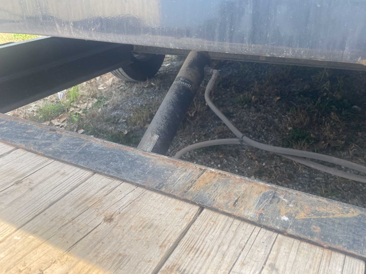 #8618-•-2021-pj-20'-tilt-deck-equipment-trailer-(has-wi-title)-(aps)-image-69