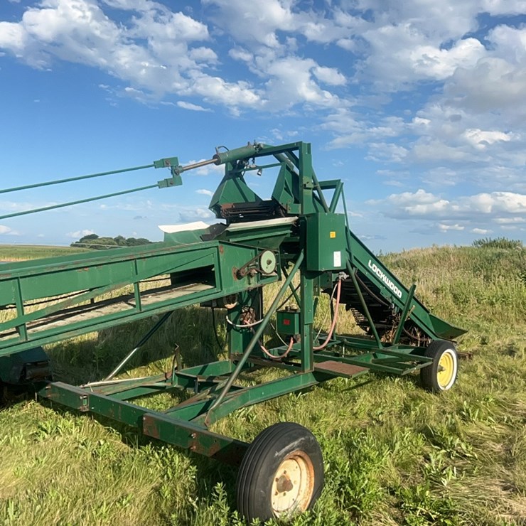 45’ Lockwood potato piler, 220 elec