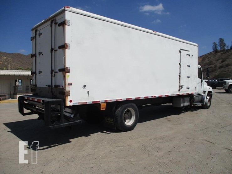 hino-338-image-4
