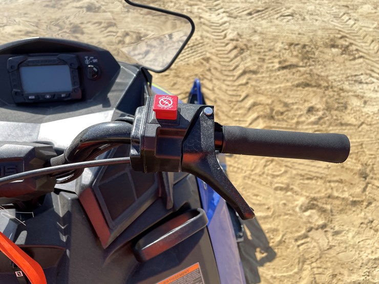 #1897-•-2024-polaris-indy-550-sport-snowmobile-(sells-with-bill-of-sale-only)-image-51