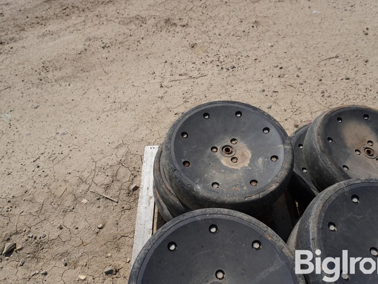 planter-gauge-wheels-image-13