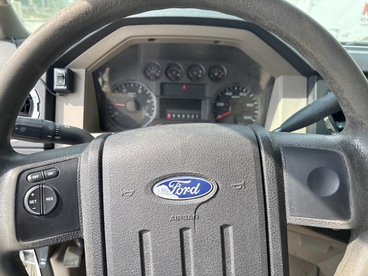 2008-ford-f350-image-45