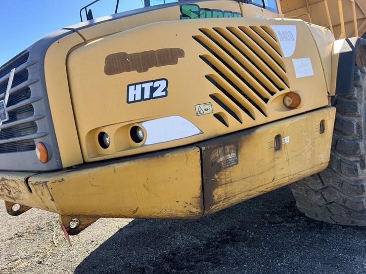 2004-volvo-a40d-image-9