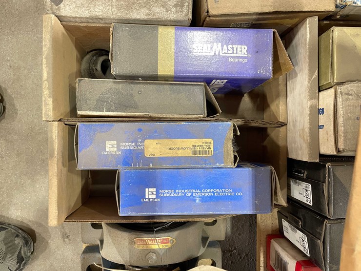 #8621-•-pallet-of-various-bearings-(aps)-image-13