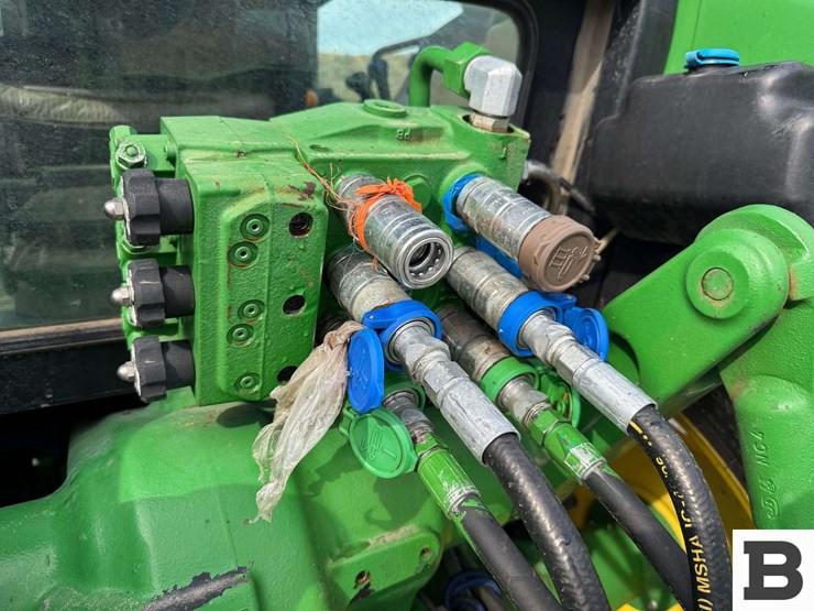 2011-john-deere-6115d-image-53