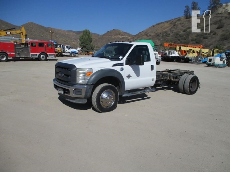 2014-ford-f550-image-1