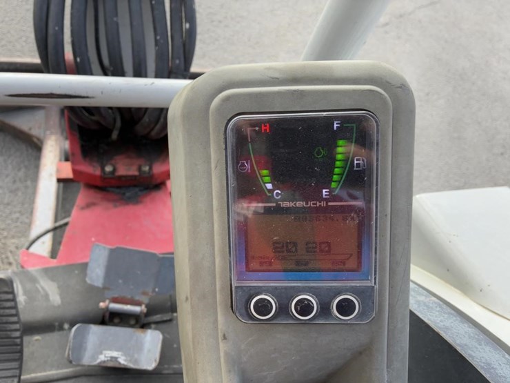 2018-takeuchi-tb253-2-excavator-image-25