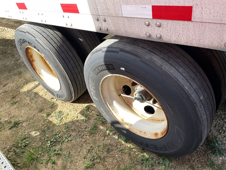 2019-stoughton-trailer-image-78