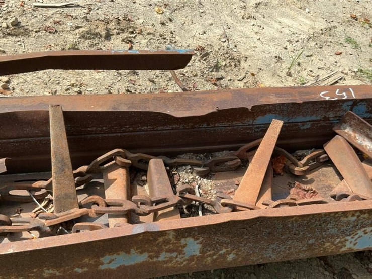 #153-•-pats-barn-sweep-conveyor-image-11