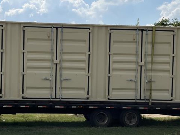 #1019-•-2024-40’-(5)-door-shipping-container-image-8