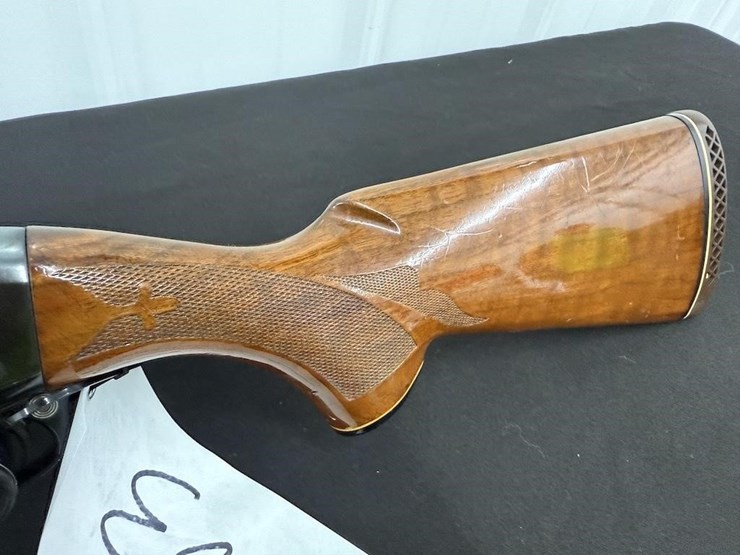 remington-1100-12-gauge-shotgun-image-7