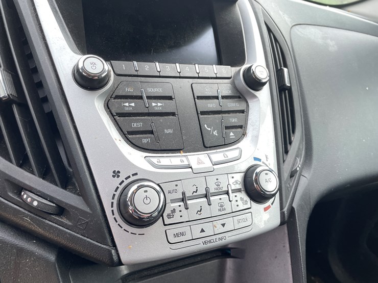 2012-chevrolet-equinox-lt-image-62