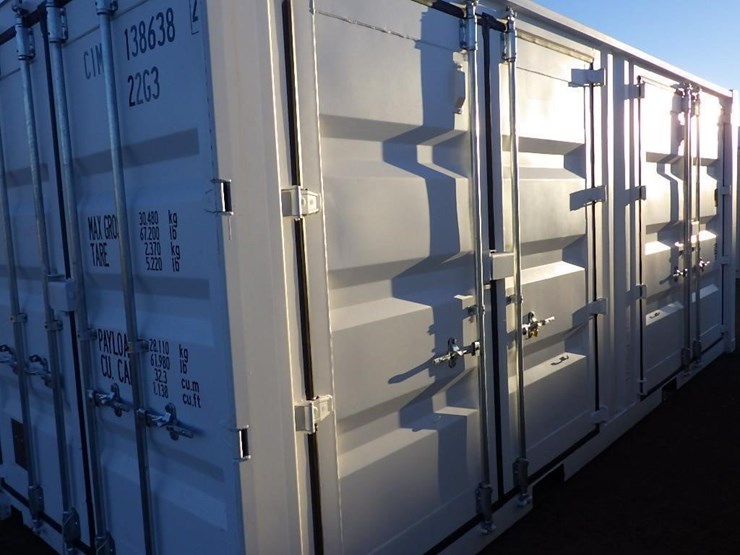 shipping-container-20'l-x-8'6"h-image-2