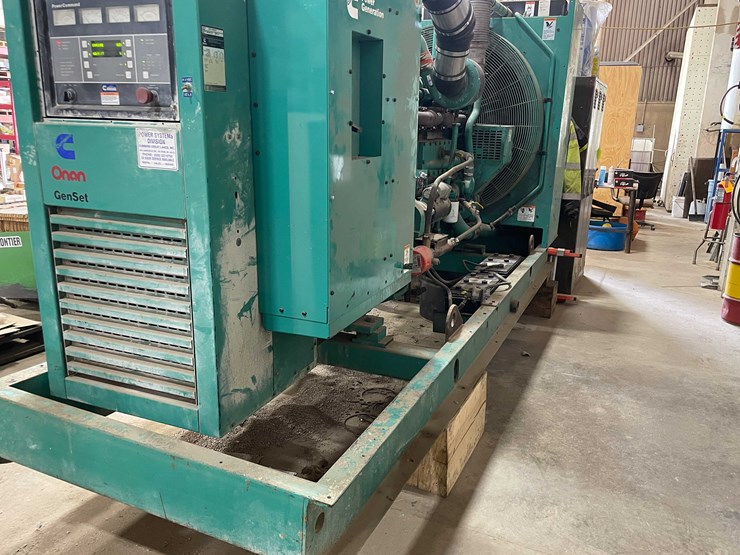 #8615-•-1999-cummins-dfeh-generator-(aps)-image-78
