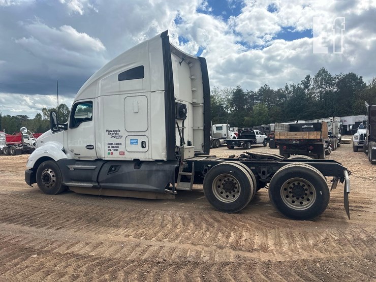 2019-kenworth-t680-image-4