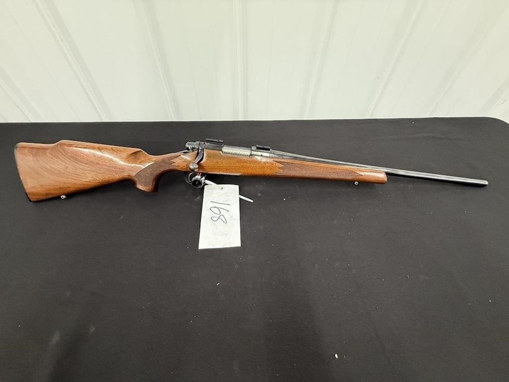 remington-model-700-.243-win-rifle-image-1