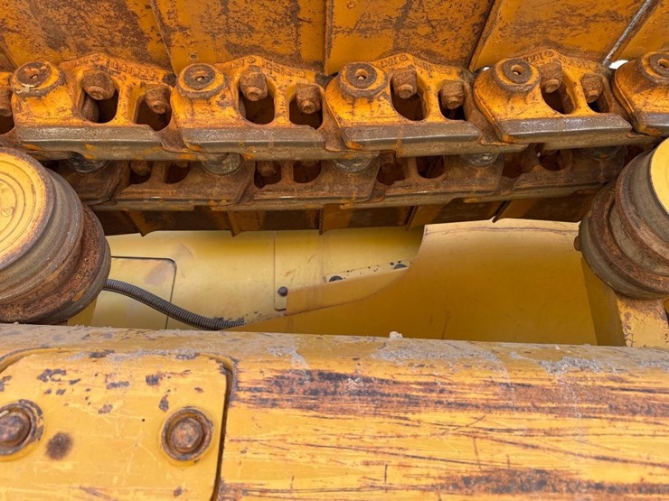 2007-caterpillar-d6k-lgp-image-16