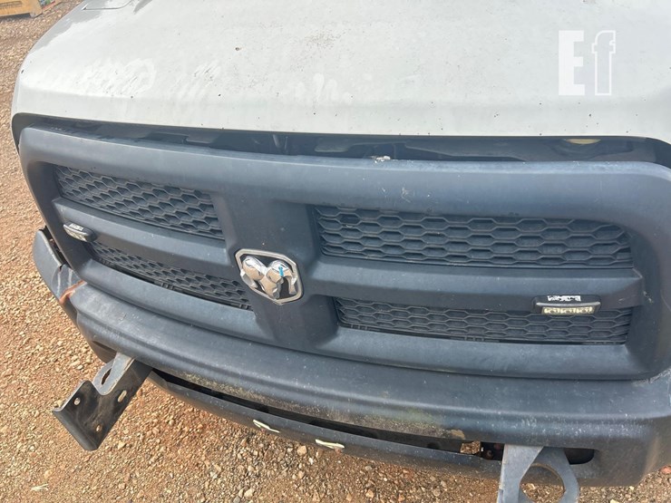 2013-ram-2500-hd-image-34