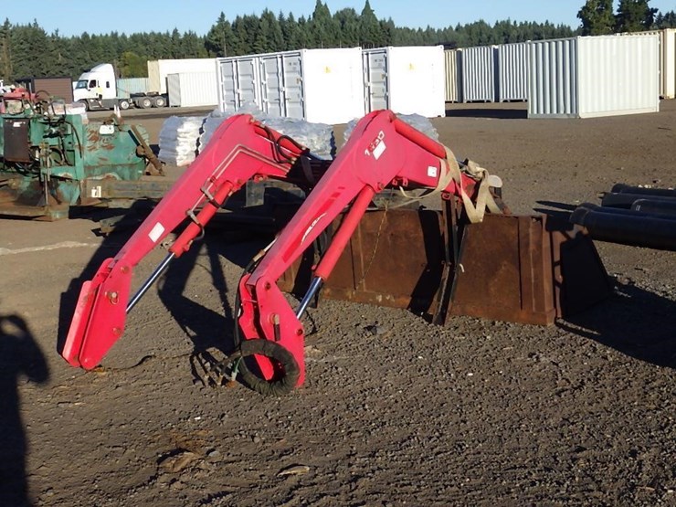 case-ih-l300-image-3