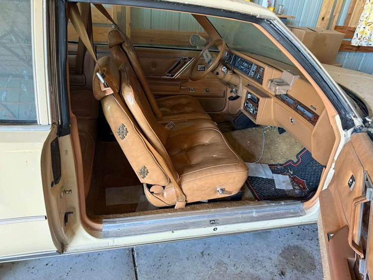 1979-olds-cutlass-supreme,-2-door,-sun-roof,-ralley-wheels,-145,000-miles,-image-10