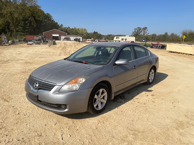 #108-•-2009-nissan-altima-(has-wi-title)-image-1