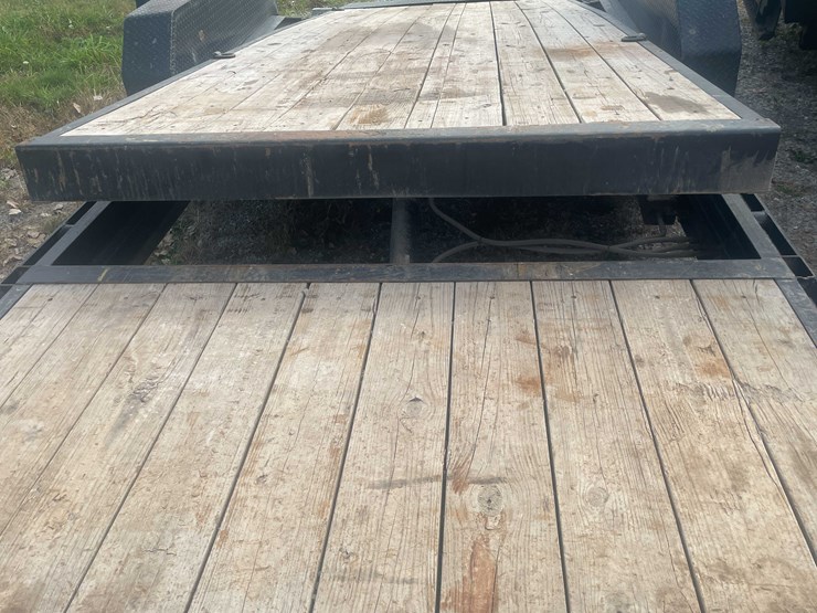#8618-•-2021-pj-20'-tilt-deck-equipment-trailer-(has-wi-title)-(aps)-image-63