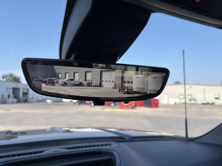 2023-gmc-3500hd-image-49