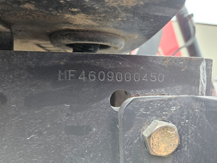 massey-ferguson-4609-image-22