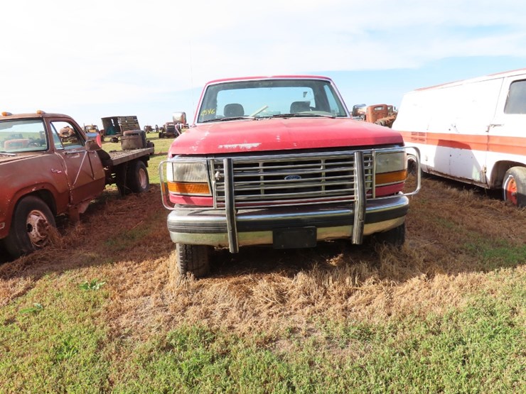 1993-ford-f350-image-2