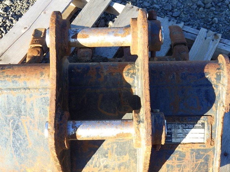 fmco-excavator-bucket-22.5"-image-7