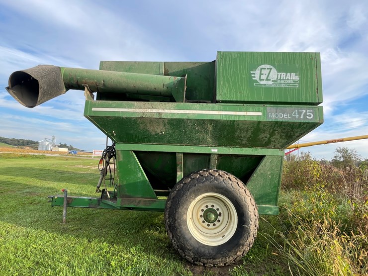 #1040-•-e-z-trail-grain-cart-image-3