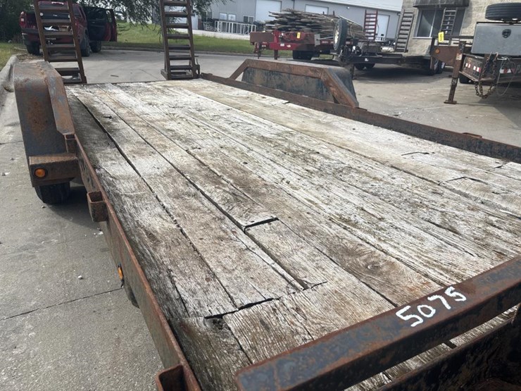 #5075-•-2004-b-&-b-18'-utility-trailer-image-10
