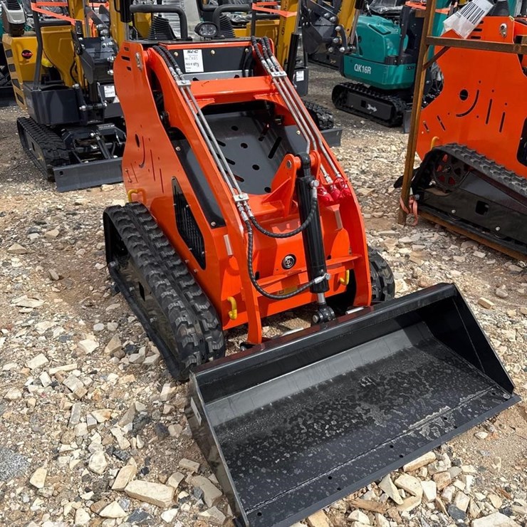 2025 BISONTEK BT305
