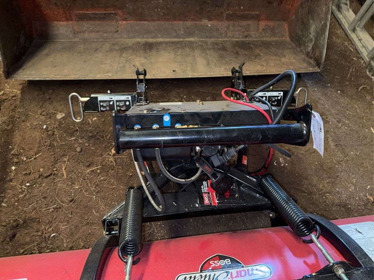 boss-smart-shield-6'-utv-plow,-was-mounted-on-a-kabota-utv-image-7