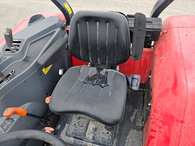massey-ferguson-4609-image-10