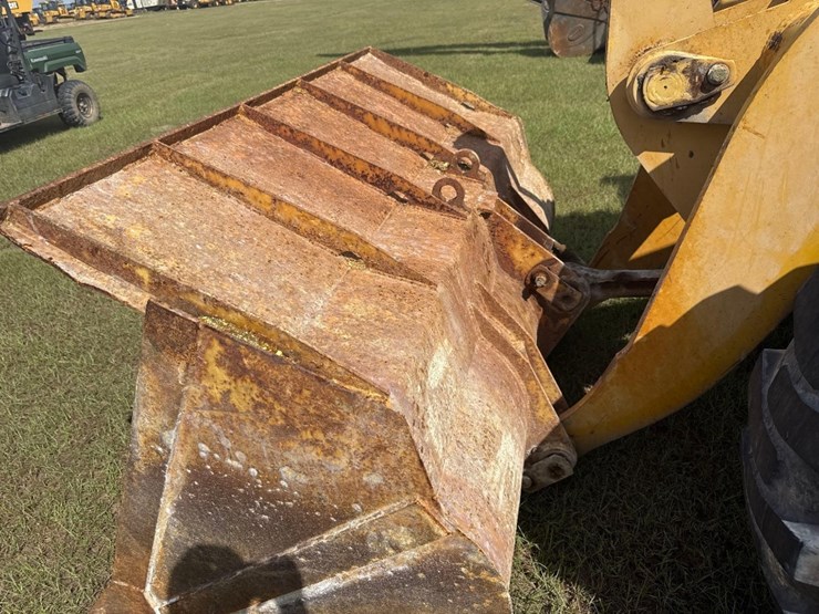 caterpillar-914g-image-15