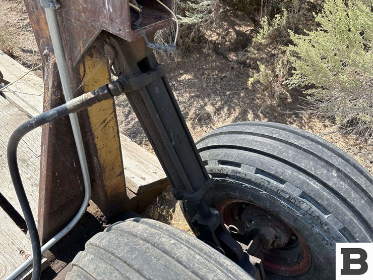 custom-equipment-cart-image-11