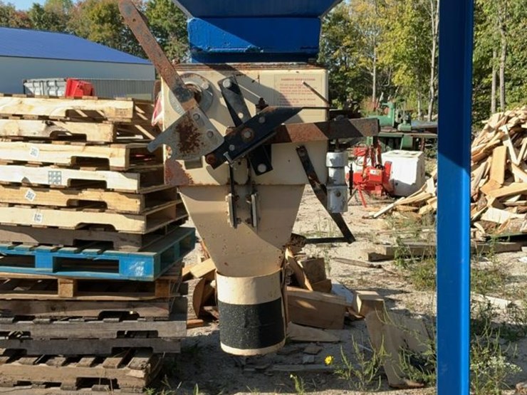 #176-•-esp-pellet-bagger-image-10
