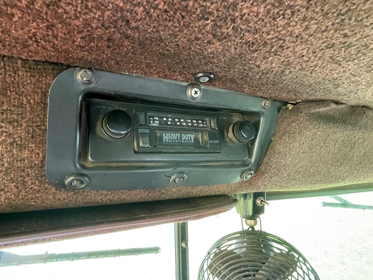 #4421-•-international-eagle-grain-truck-(no-title)-image-42
