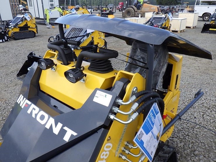 2025-infront-yf480-skid-steer-tracked-loader-image-10