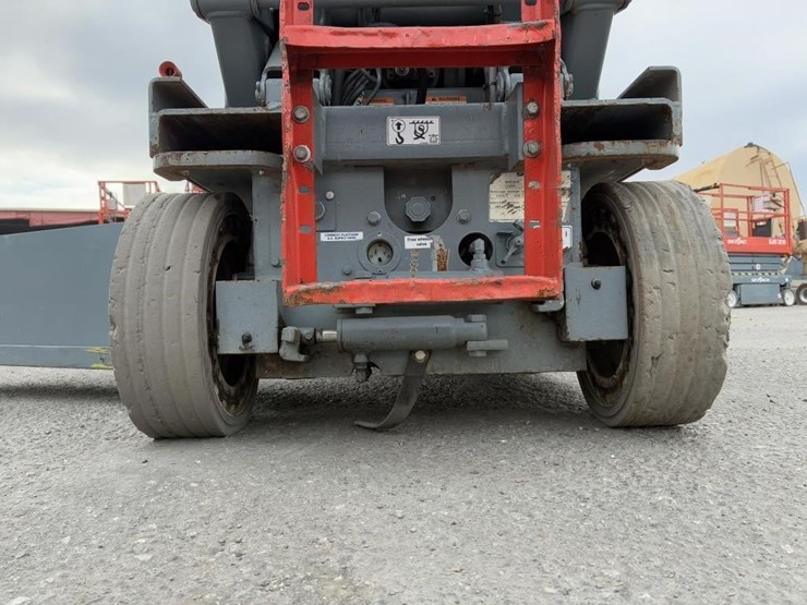 skyjack-sj-3226-scissor-lift-image-13