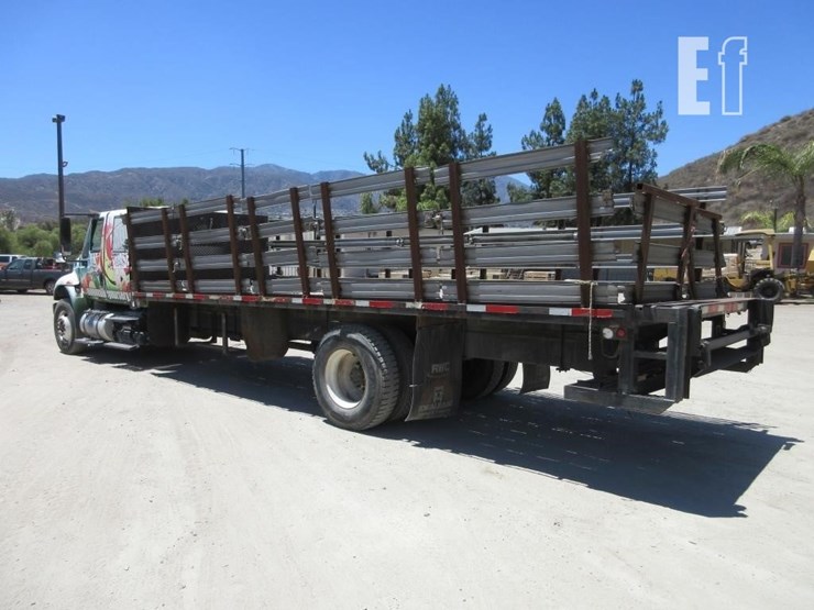 2014-international-durastar-4300-image-2