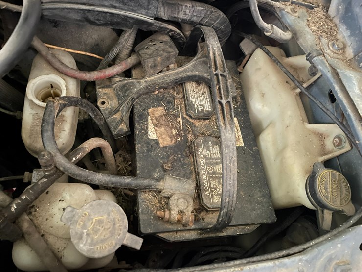 #4481-•-1991-ford-econoline-van-(title-in-delay)-image-22