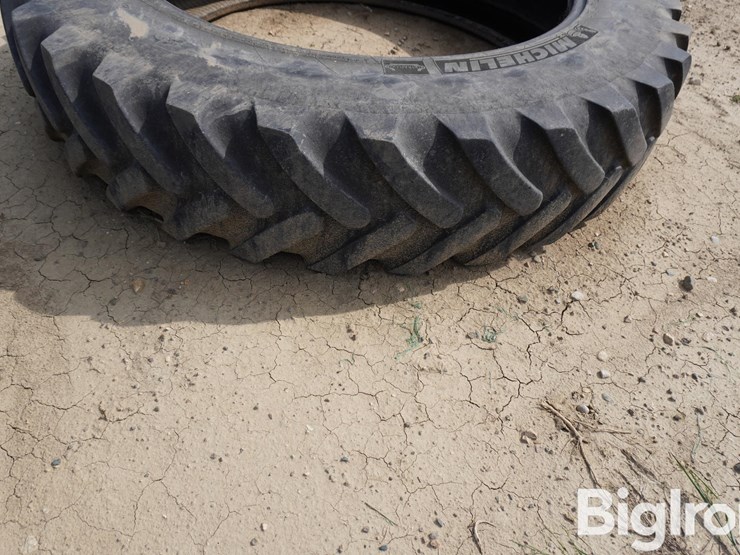 380/90r46-tire-image-5