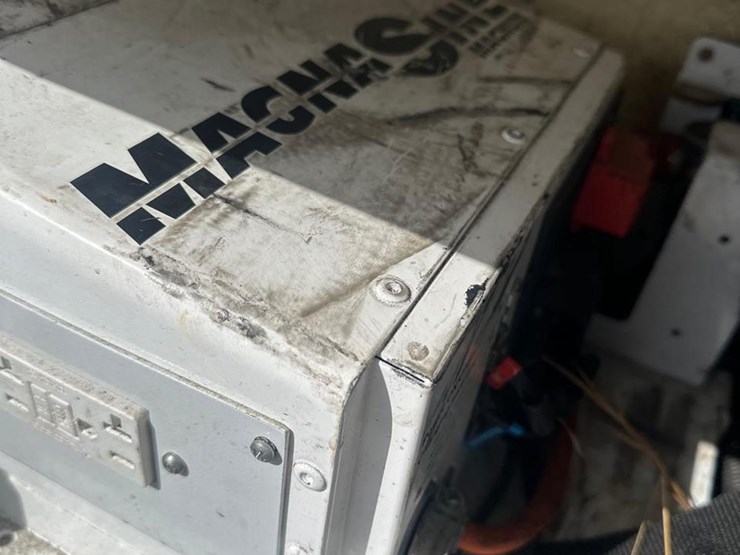 2016-altec-at235-image-20