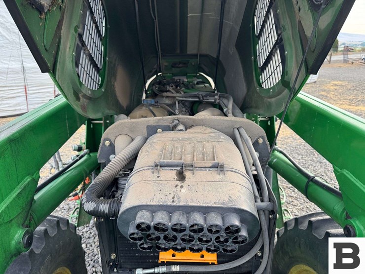 2011-john-deere-6115d-image-19