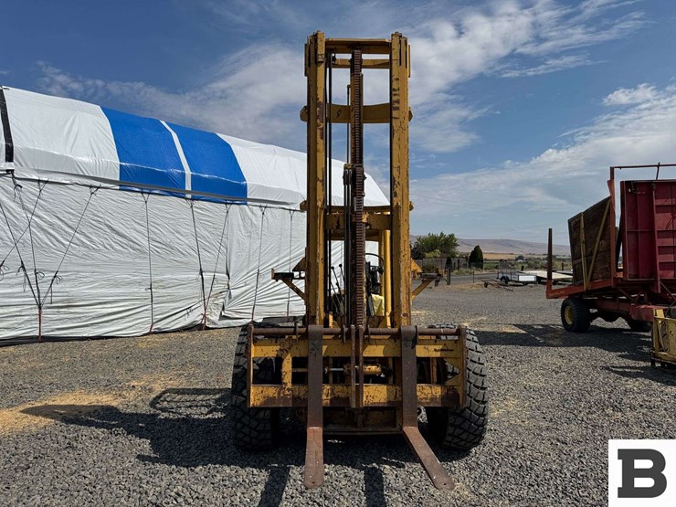 champ-forklift-image-8